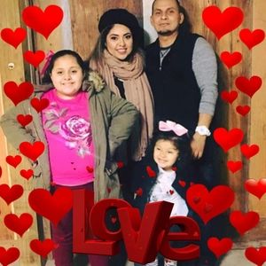 Meet your Posher, Cesar